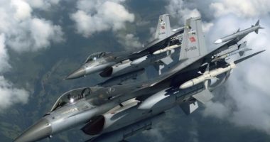 “Spiunë” dhe ushtarakë, avionët turq mbi Greqi