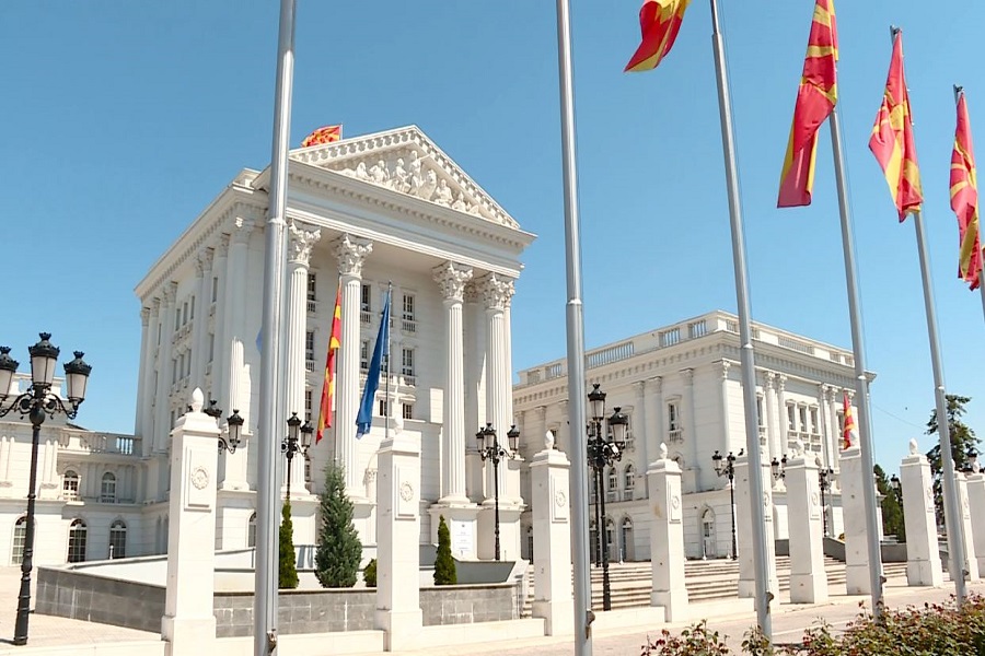 Zjarri tragjik në Tetovë, mblidhet sot me urgjencë qeveria e Zaev