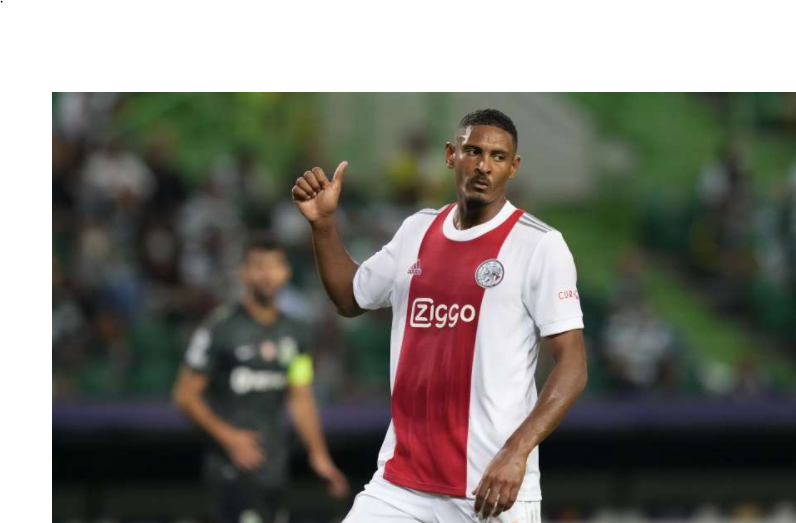 Haller vetëm lojtari i dytë që ka shënuar katër gola në debutim në Champions