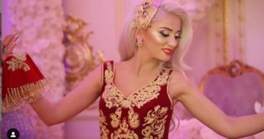 Këngëtarja shqiptare në pritje të fëmijës së saj të parë