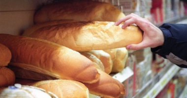 INVESTIGIMI/ Konsumatorët shqiptarë po e paguajnë dyfish shtrenjtimin e bukës