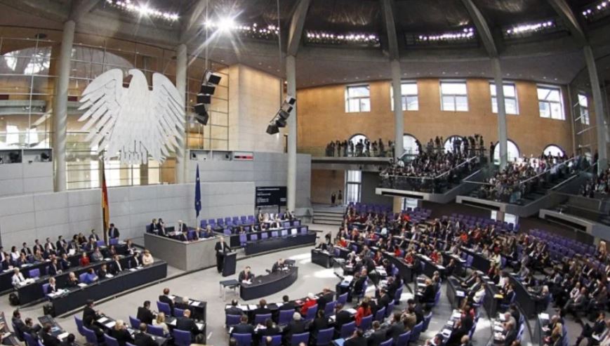 Rezultatet paraprake-Si ndahet Bundestagu gjerman, diferenca vetëm 3 vende