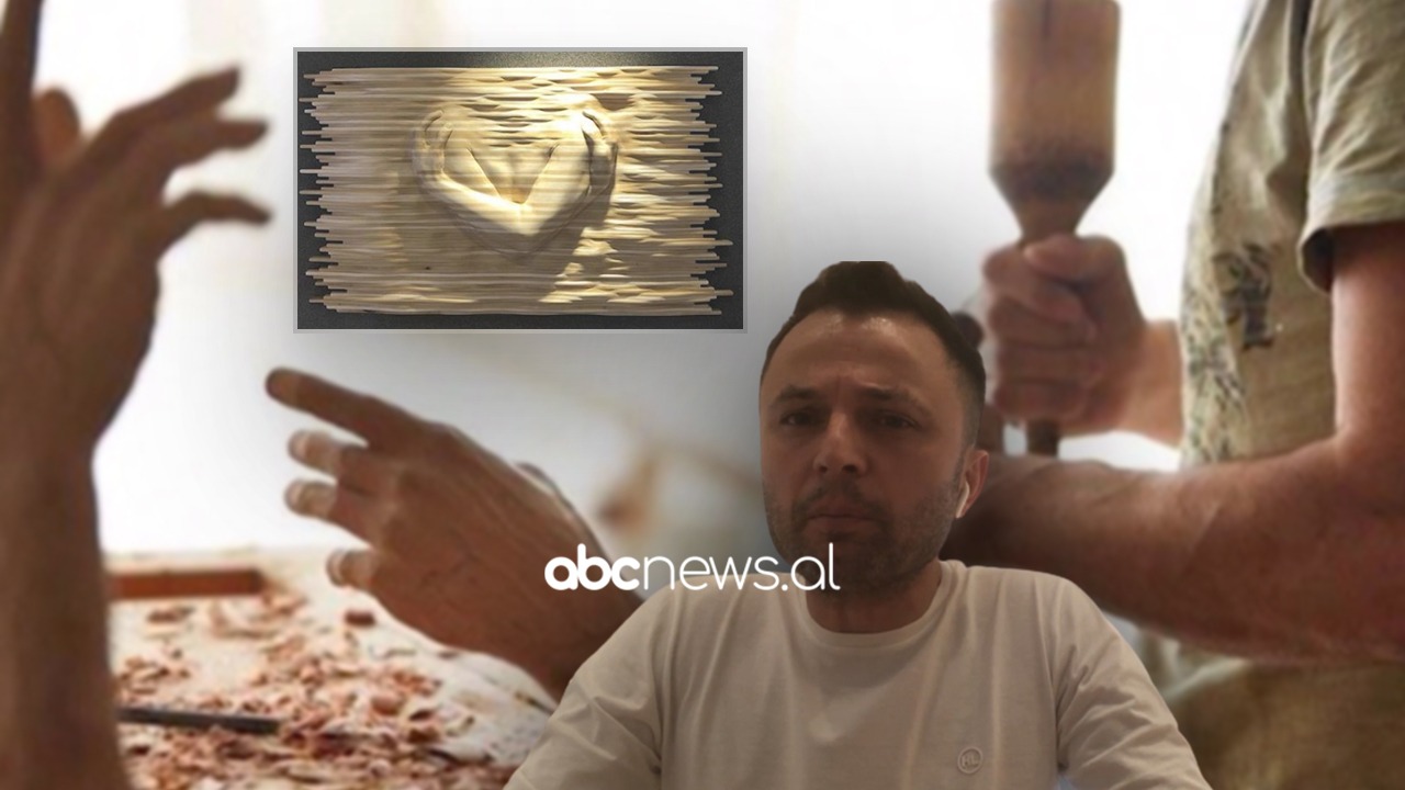 Artisti shqiptar zotëron 3 galeri arti në Santorini, rrëfen takimin me Jeff Bezos