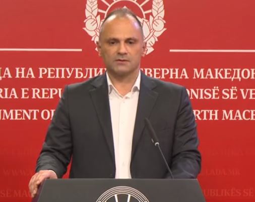 Tragjedia në spitalin e Tetovës, jep dorëheqjen ministri i Shëndetësisë