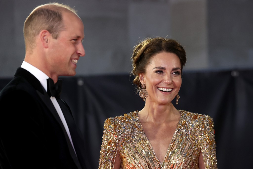 Kate Middleton shkëlqen në premierën e filmit të ri të James Bond