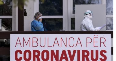 Jahjaga: Pandemia e COVID-19 rriti dhunën ndaj grave