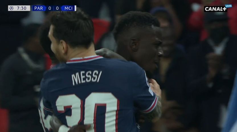 VIDEO/ PSG e pandalshme në start, ndëshkon Manchester Cityn në “derbi”