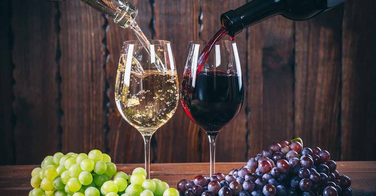 Dilema e madhe: Verë e kuqe apo e bardhë?