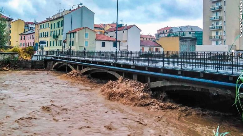 Nuk ka ndodhur kurrë më parë në Evropë,742 mm shi ra në Itali në vetëm 12 orë