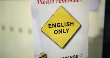 Jo gjithnjë vetëm anglisht: Si humbasin dijet dhe zhduken gjuhët