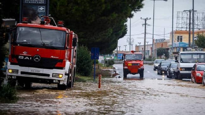 Pa e marrë veten nga stuhia e parë, Greqia goditet në fundjavë nga moti i keq, a preket Shqipëria?