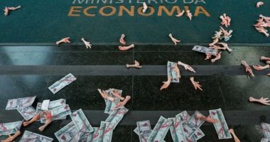 A do t’i vendosin përsëri në kuti politikëbërësit dokumentet e Pandorës?