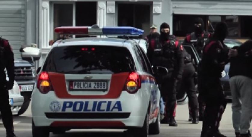 10 arrested for theft, drug trafficiking and violence