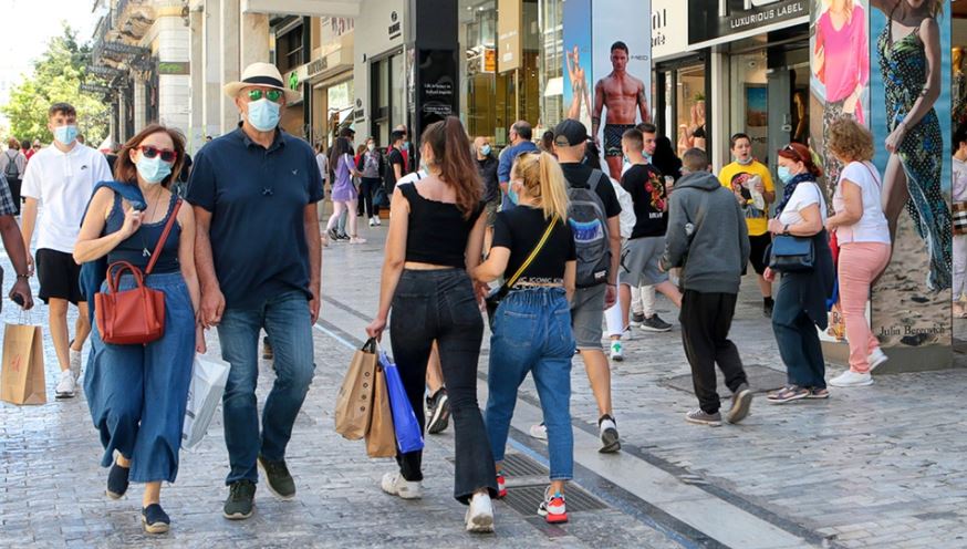 34 viktima nga COVID në Greqi, 300 pacientë të pavaksinuar futen në intubim