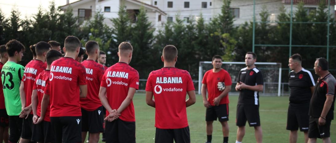 Europiani U-17 / Shqipëria nis grumbullimin, lista e 24 lojtarëve të ftuar nga Bulku