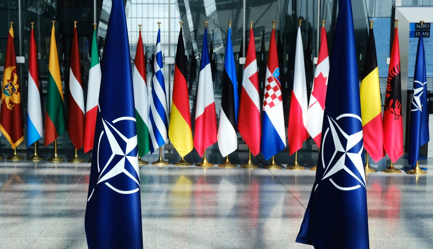 NATO përgjysmon misionin e Rusisë në aleancë