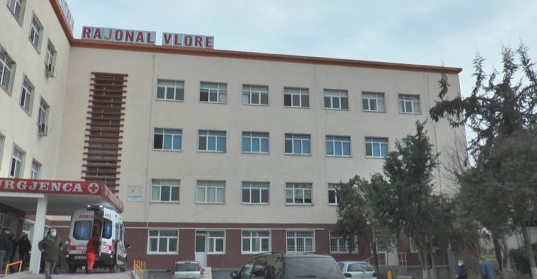 Rrahu mjekët, arrestohet 26-vjeçari në Vlorë