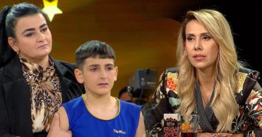 Eliminohet konkurrenti i dytë nga “T’ka mami yll”, Erjona Rusi zbulon pengun e fëmijërisë