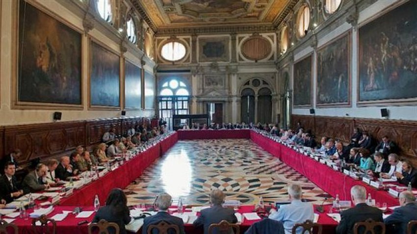 Komisioni i Venecias lë në fuqi zgjedhjet e 30 qershorit 2019