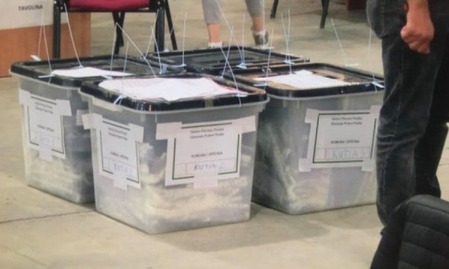 Nis numërimi i votave në Gjakovë, kryeson kandidati i AAK-së