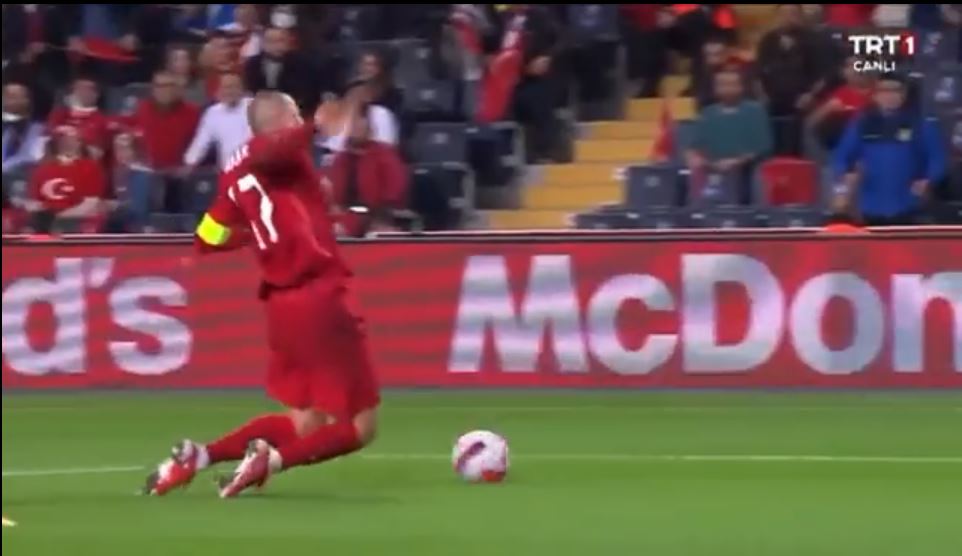 VIDEO/ Simulim për Oscar, Burak Yilmaz lë nam kundër Norvegjisë