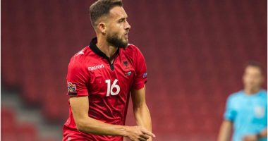 FOTO/ “Covid më ndaloi mua, por Kombëtaren s’e ndalon askush”, Cikalleshi motivon shokët