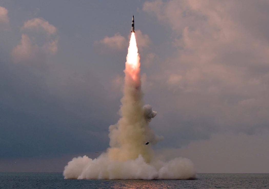 SHBA-ja i bën thirrje Koresë së Veriut të ndalojë hedhjen e raketave