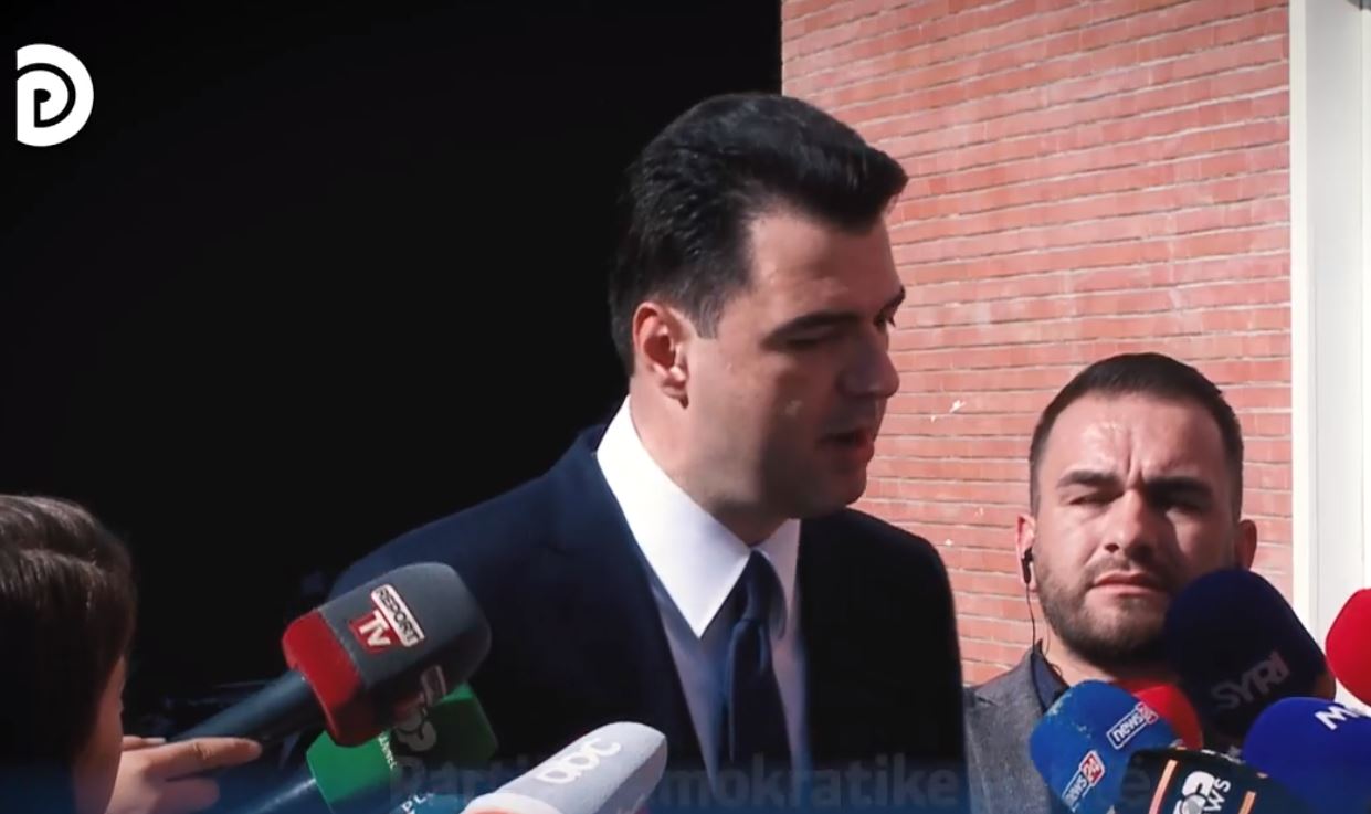 Basha i vendosur: Nuk do të lejoj asgjë dhe askënd t’i bjerë me shkelm sakrificës së demokratëve