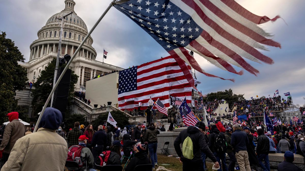 Sulmi në Capitol Hill, Trump hedh në gjyq komisionin hetues