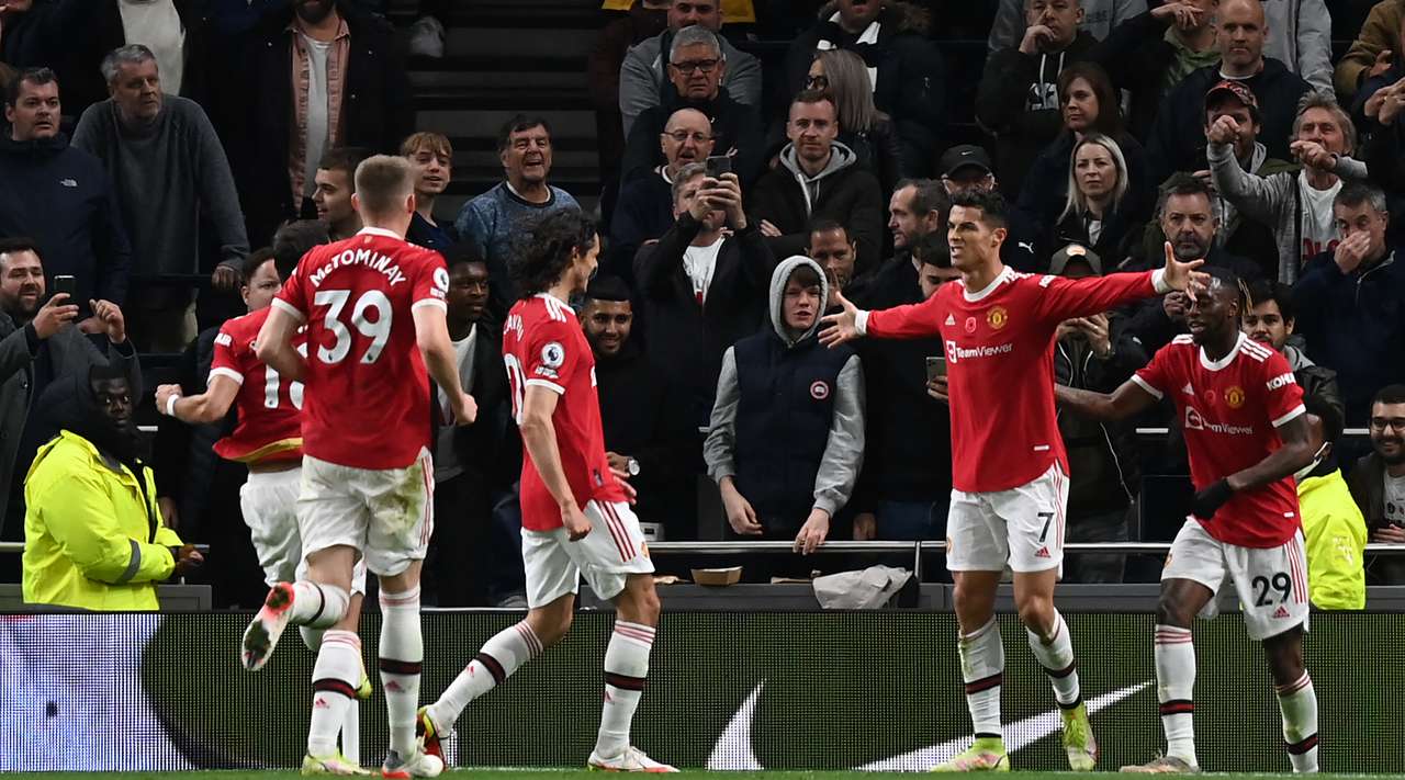 Manchester United nuk gabon ndaj Tottenham, “shpëton” Solskjaer