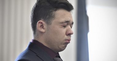 Adoleshenti që vrau dy persona u lirua, Biden i mërzitur me vendimin