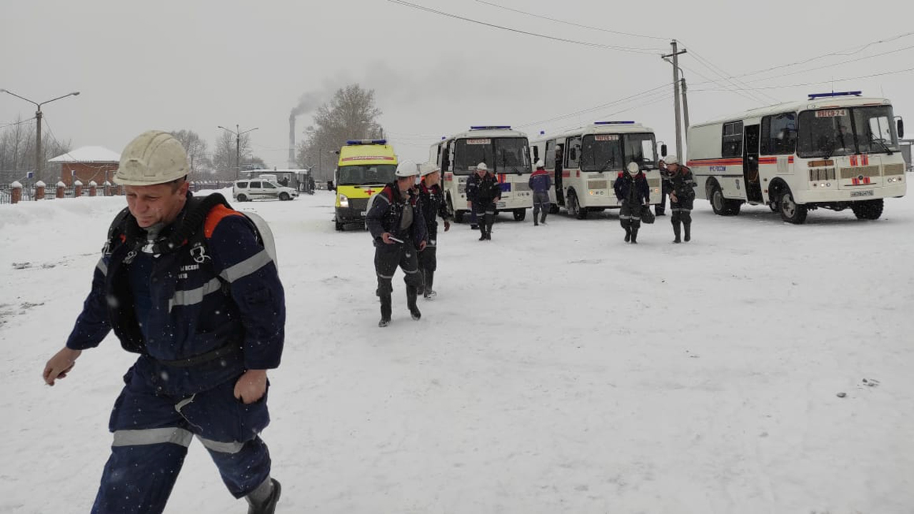 Shkon në 11 numri i viktimave pas shpërthimit në një minierë në Rusi