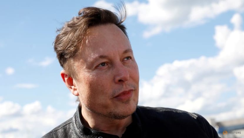 Shitja e aksioneve, Musk përballet me një faturë tatimore prej 15 miliardë dollarësh