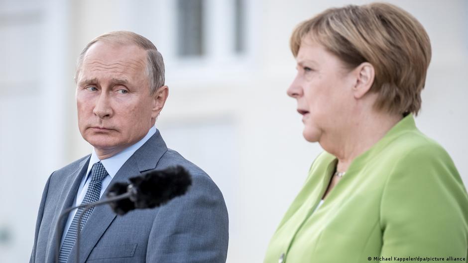 Kriza e migrantëve, Merkel telefonon Putinin