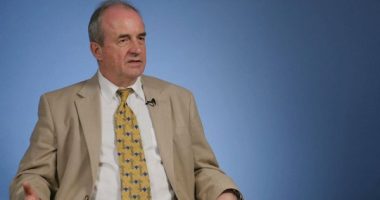 Eksperti: Marrëveshje Kosovë-Serbi vetëm me njohje reciproke