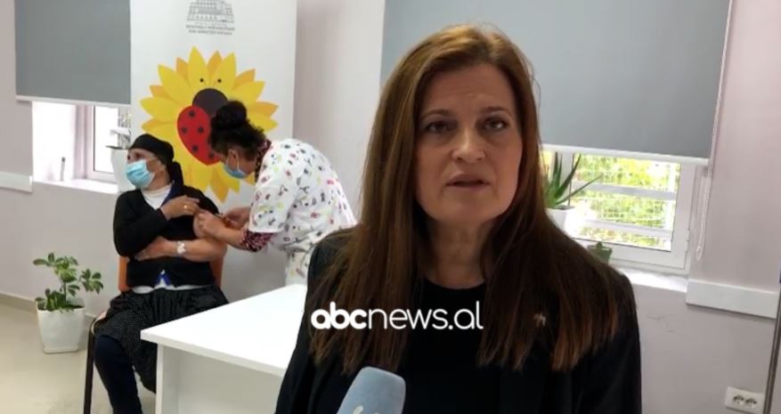 Start the vaccination of elderly people with the third dose in Lezha