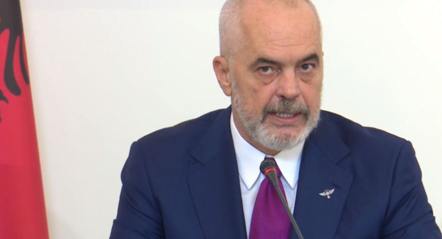 Who is eligible to receive an additional dose of COVID-19 vaccine