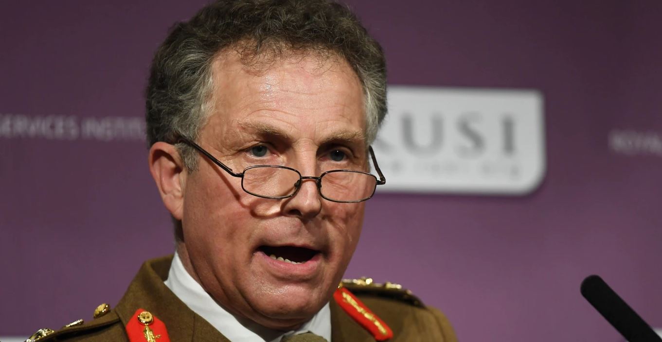 Gjenerali britanik paralajmëron për rrezikun e një lufte mes Rusisë dhe Perëndimit