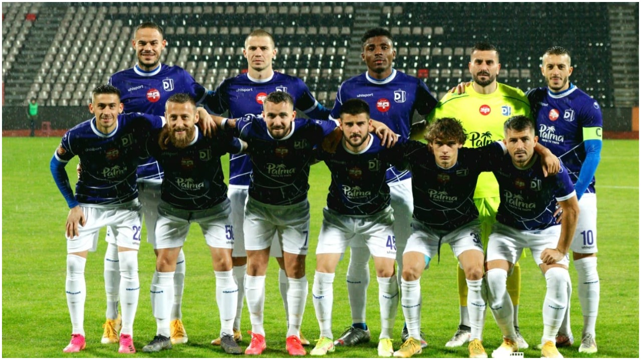 Dinamo luan kundër Kastriotit në “Elbasan Arena”, blutë surprizojnë tifozët