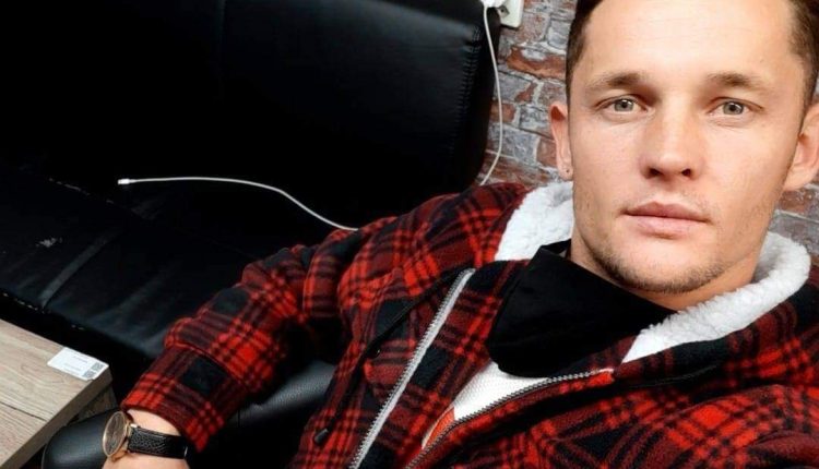 FOTO/ Ky është i riu shqiptar që i mbijetoi shpërthimit të autobusit, theu xhamin dhe doli