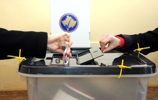 Opozita fiton zgjedhjet lokale në Kosovë, merr goditje Lëvizja Vetëvendosje