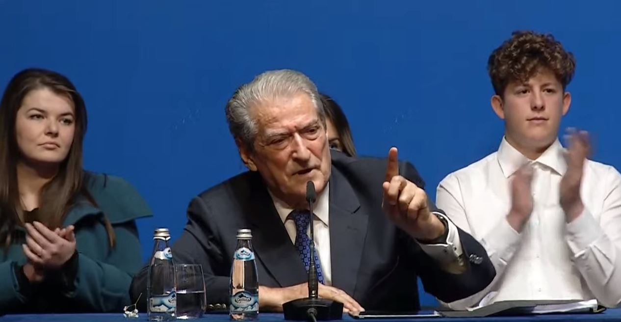 “Po të vinte do arrestohej”, Berisha: Dy fjalë Bashës përpara se të shkojë në SHBA