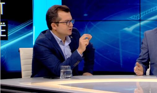 Erlis Çela: Përplasja Basha-Berisha nuk ka moral, është e personale nga dy që kanë bashkëpunuar