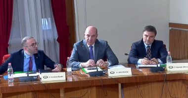 Debate te Këshilli i Legjislacionit, PS: Nuk duam të bashkojmë nismat; PD: Të ndryshojmë oraret