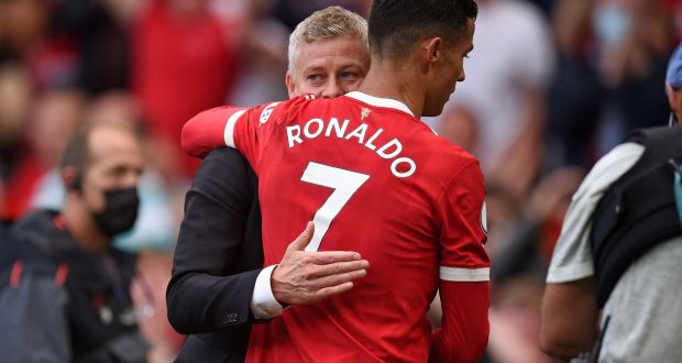 “Sulmuesi im dhe trajneri im”, Ronaldo reagon për herë të parë pas shkarkimit të Solskjaer