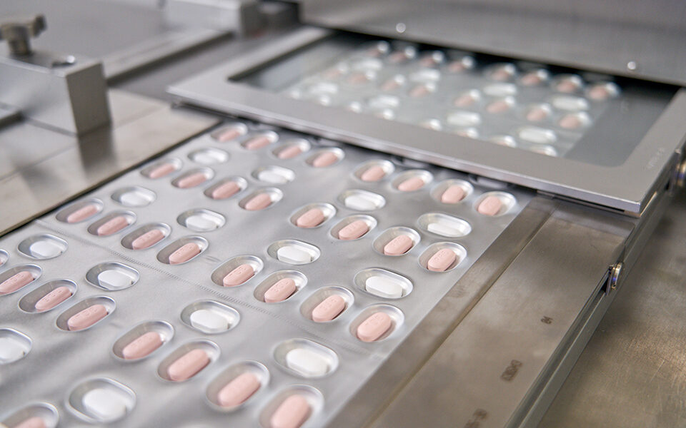 Pfizer: Rezultate premtuese, pilula anti Covid 90 % efektive