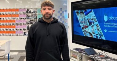 Studenti shqiptar në platformën e mësimit online “Harvard Education”