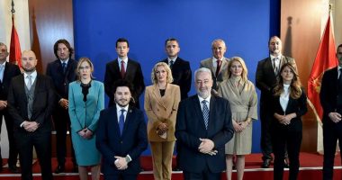 Opozita në Mal të Zi heq dorë nga rrëzimi i qeverisë