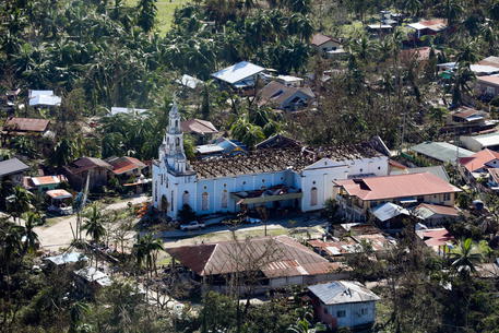 Tajfuni Rai, shkon në 208 numri i viktimave në Filipine