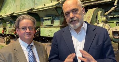 Rama: Nënshkruam në SHBA programin që i ndalon të rinjtë të largohen, hynë “mik” afganët që strehuam